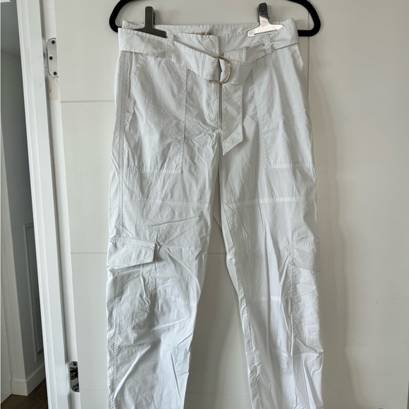 White cargo Michael Kors pants 🤍 - Picture 3 of 5